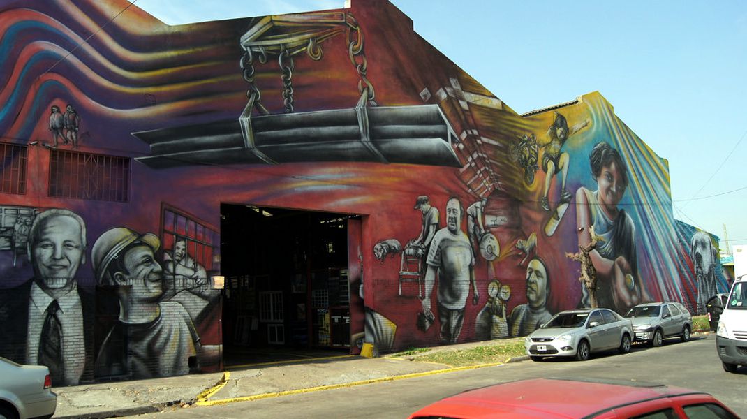 Mural en Barracas - El regreso de Quinquela
