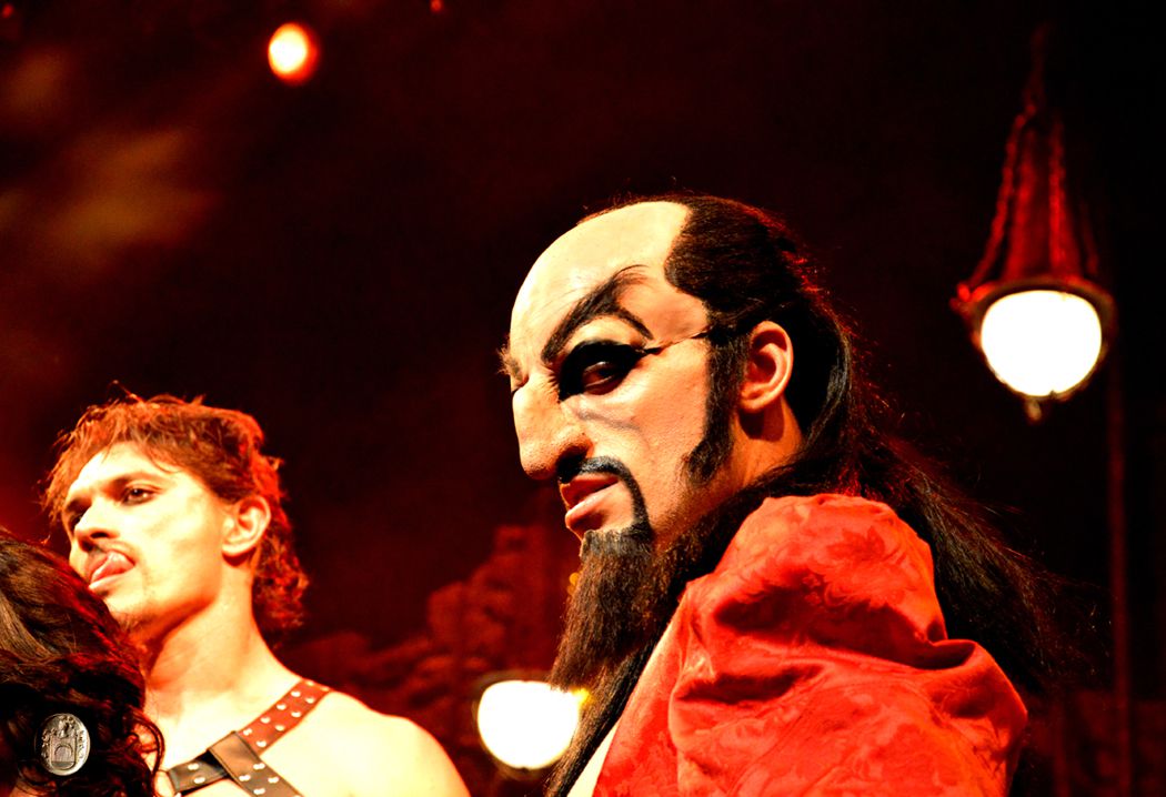 Cabaret Maldito (Circo de los Horrores)