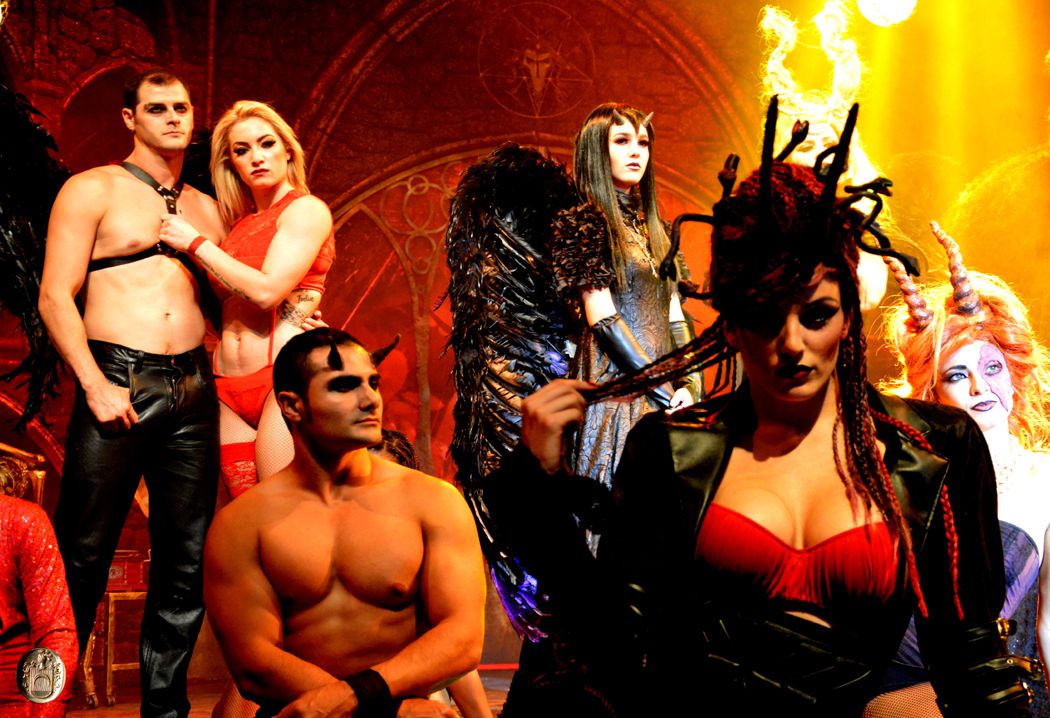 Cabaret Maldito (Circo de los Horrores)