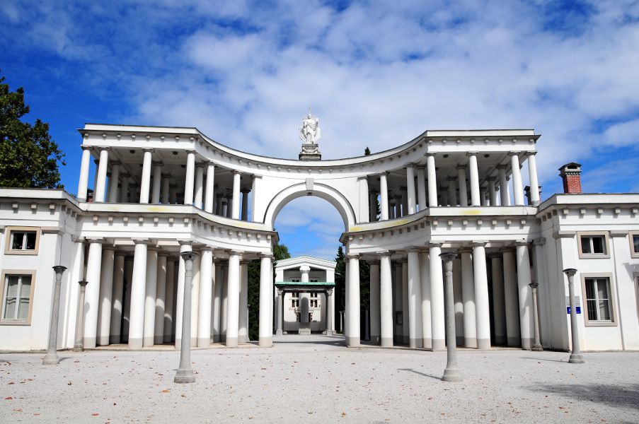 Complejo Funerario de Pleƒnik's ªale