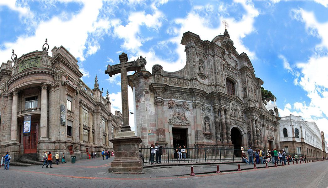 Calle de las Siete Cruces. San Lázaro
