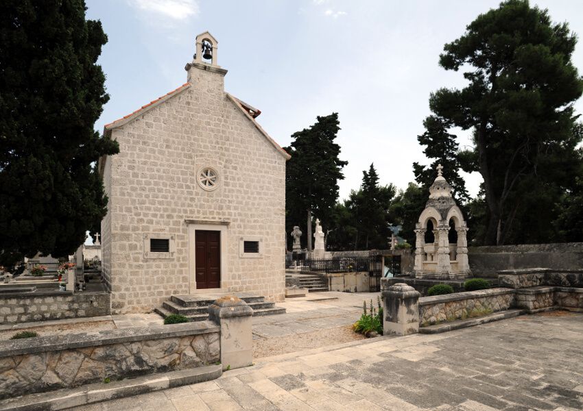 Supetar, capilla San Nicolás