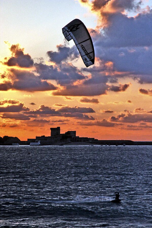 Kite surf
