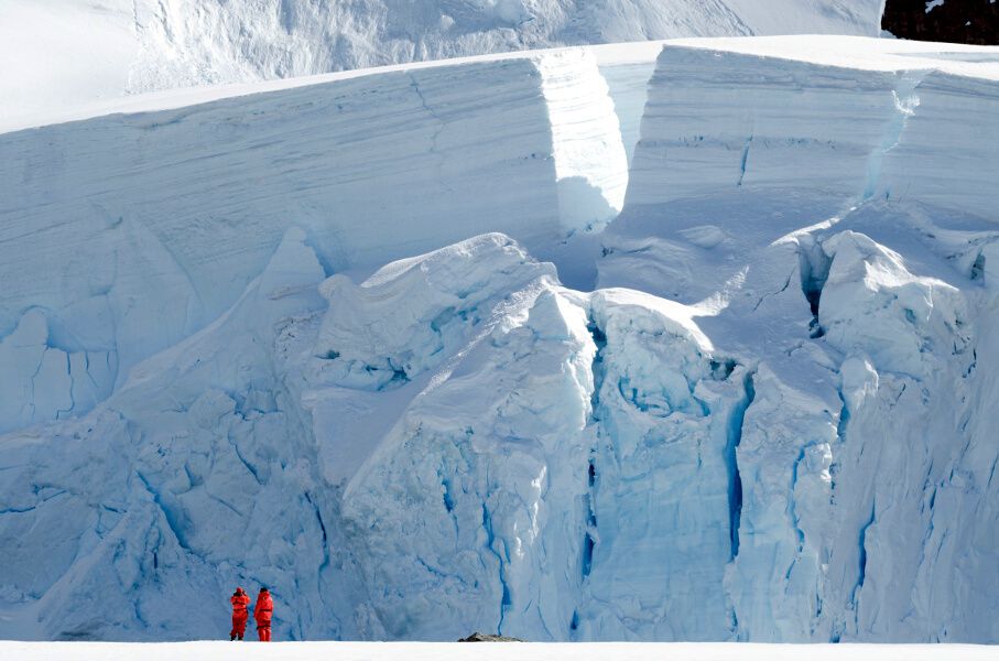 Glaciar Sector Bahía Paraíso Base Chilena Gabriel González Videla - Territorio Antártico Chileno