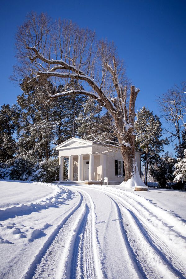 Berry Hill Resort, Virginia 