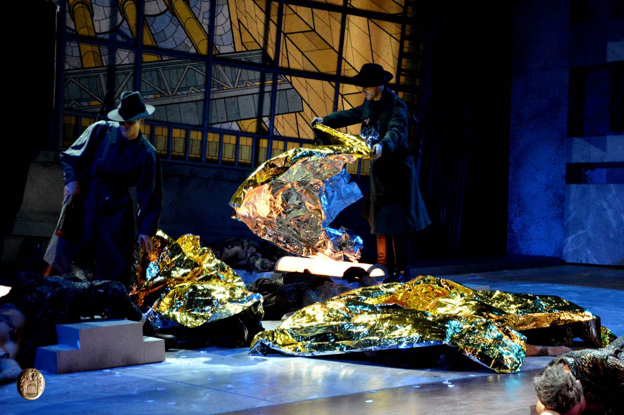 Ensayo general en el Teatro La Zarzuela ( “La Guerra de los Gigantes” y “El imposible mayor en amor, le vence Amor