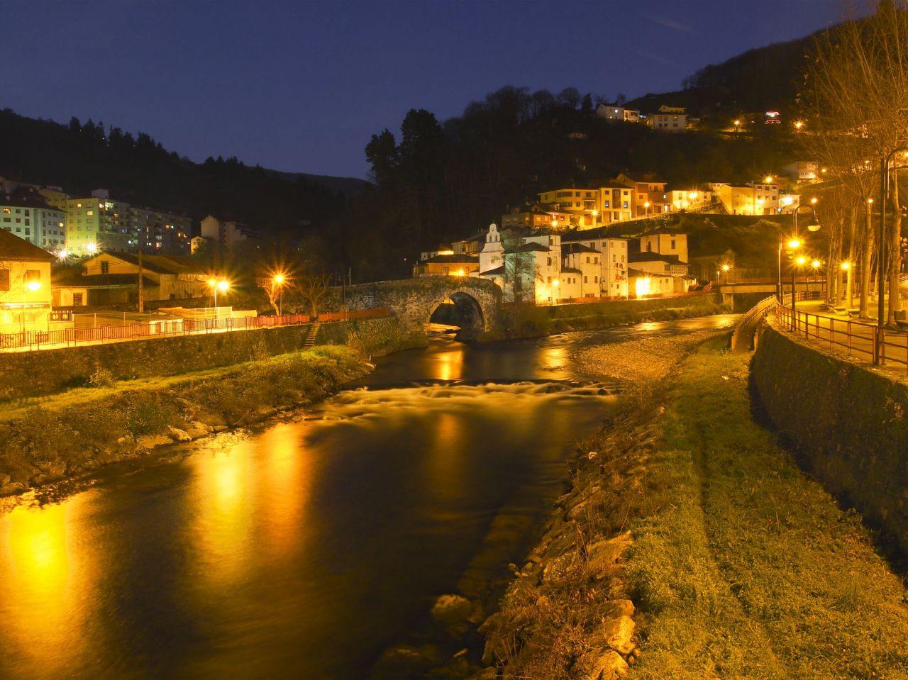 Río Narcea en Cangas del
Narcea