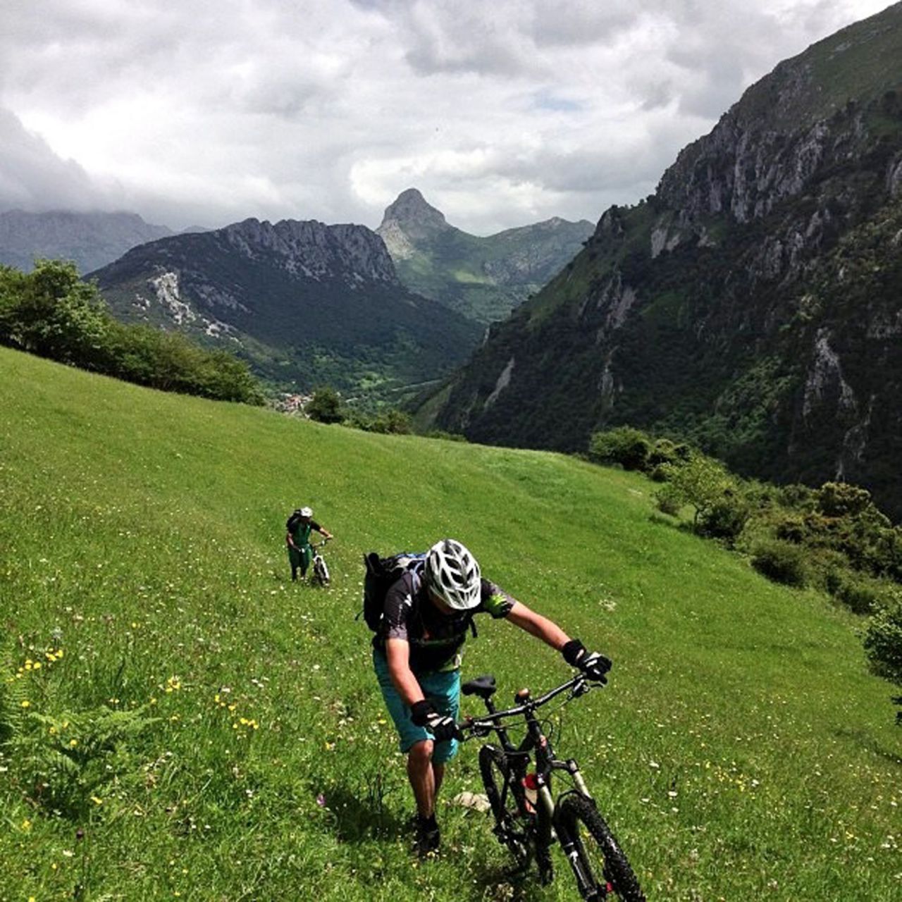 Ruta en bici Peñamellera