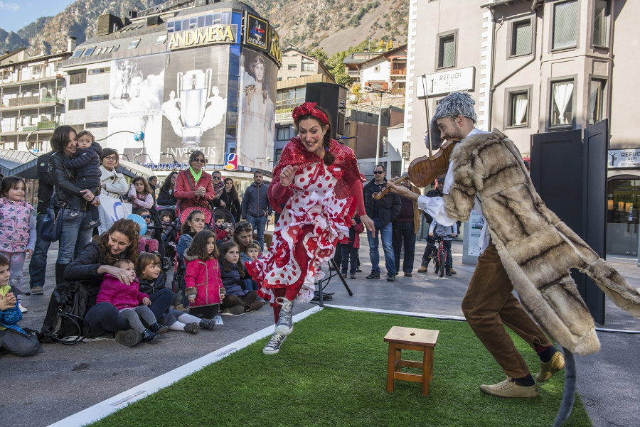 Galería Inout Viajes - Andorra Shopping Festival - Andorra Shopping