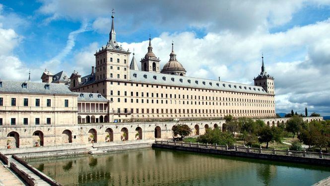 La Reina celebrará el martes 23 en El Escorial una sesión de trabajo con 70 directivos del Cervantes
