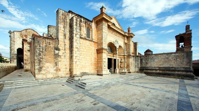 Recorrer el núcleo histórico de Santo Domingo, la Ciudad Colonial