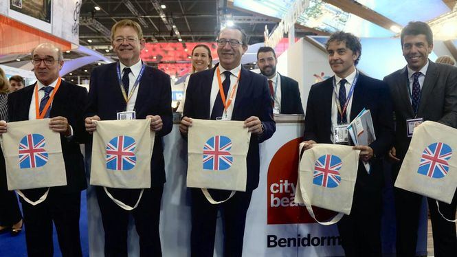 El presidente de la Diputación de Alicante en la World Travel Market de Londres