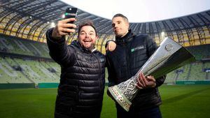 Robin Van Persie y Lloyd Griffith viajarán con los fans en el Europe Road Trip gracias a Enterprise Rent-A-Car