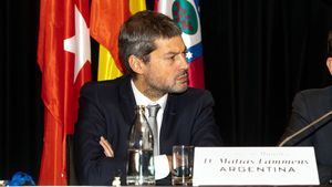 Argentina busca incrementar la conectividad aérea con España