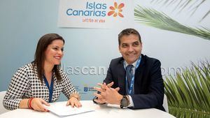 La consejera de Turismo confirma en Fitur el incremento de capacidad aérea entre Península y Canarias