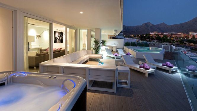 Baobab Suites lanza el pack Baobab Mon Cheri Experience, para disfrutar San Valentín