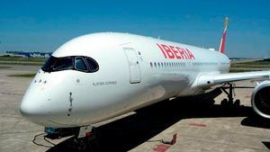 Iberia repatría a más de 6.000 personas y abre un corredor sanitario con China