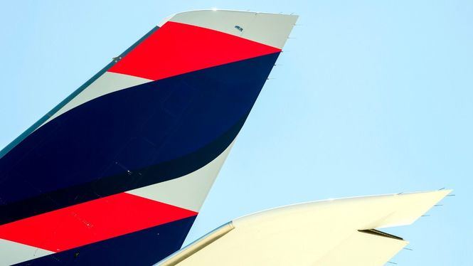 LATAM reducirá sus vuelos de pasajeros en un 95% durante el mes de abril