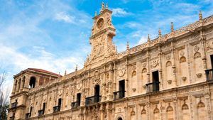 León, punto de salida y lugar de paso en la ruta jacobea del Camino Francés