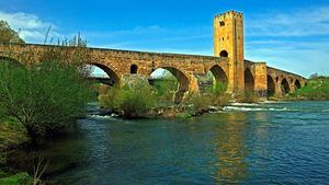 Puente Medieval