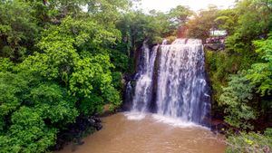 Costa Rica. Cataratas Llano Cortéz