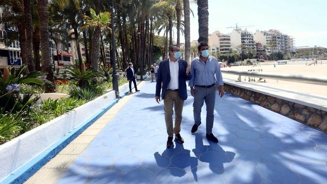 Las playas de Benidorm son seguras, azules y accesibles, asegura el presidente de la Diputación de Alicante