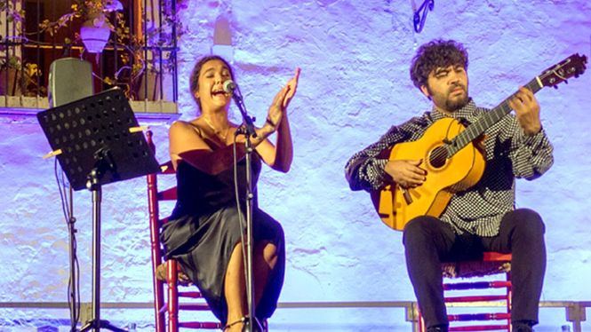 Alba Molina y el Trío Mainake, este fin de semana en música en el Jardín del Picasso