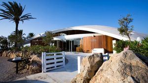 Collados Beach, espacio de ocio único en La Manga del Mar Menor