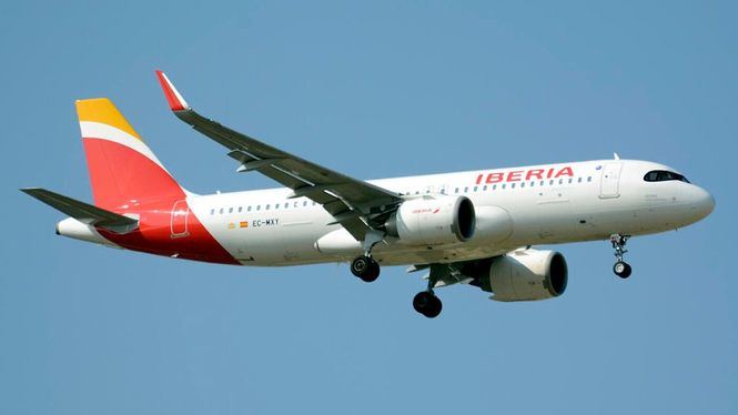 Iberia ofrece vuelos regulares a 55 destinos de España y Europa durante agosto