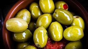 Consumidores anónimos eligen 6 tapas de aceitunas que recorrerán los restaurantes de España