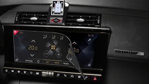 DS Automobiles se une a BRM para incluir relojes digitales y analógicos a bordo de sus vehículos