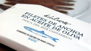 Filetes de anchoa en aceite de oliva de la firma gourmet De la Cueva