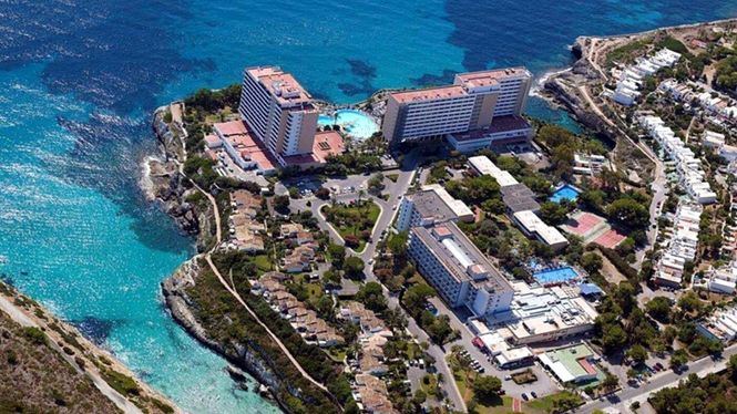 Acuerdo de Apple Leisure Group con Atom Hoteles para la gestión del resort Calas de Mallorca