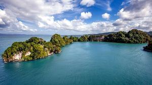 Samana. Los Haitises