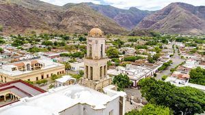 Jala, el pueblo mágico mexicano que cultiva las mazorcas más grandes del mundo