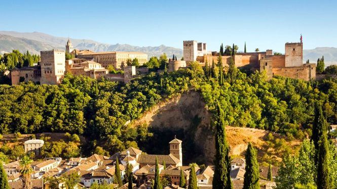 Cómo y dónde viajaremos los españoles en 2021 según una encuesta de Travelzoo