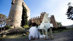 María Toledo rompe sus esquemas y canta El Rey por bulerías