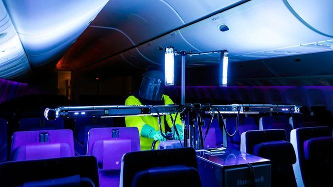 Qatar Airways incorpora la tecnología de limpieza Honeywell de rayos ultravioleta