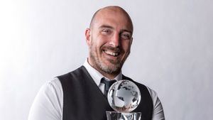 Luis Inchaurraga ganador del título de Mejor Bartender de España 2021