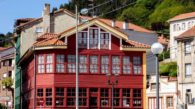 El Gran Hotel Brillante de San Esteban de Pravia vuelve a abrir sus puertas