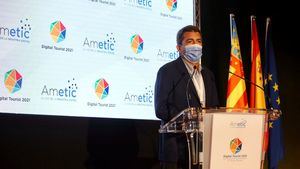 El presidente de la Diputación de Alicante participa en la inauguración del Foro Digital Tourist de Benidorm
