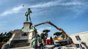 Restauración del Monumento a Miguel Ángel en Florencia