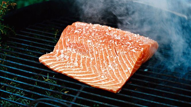 Consejos para hacer una barbacoa con salmón noruego