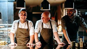 Un viaje culinario de inspiración asiática e internacional en el nuevo hotel OKU Ibiza