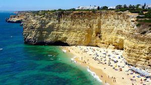 Ruta de los Siete Valles Colgantes en el Algarve, entre los paseos a pie más hermosos de Europa