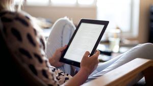 La lectura en libro digital crece, aunque los internautas siguen prefiriendo el formato papel