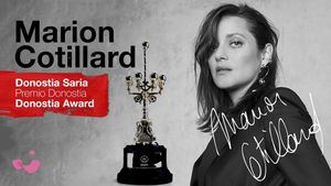 El premio a Marion Cotillard y los abrazos protagonizan la ceremonia inaugural del Festival