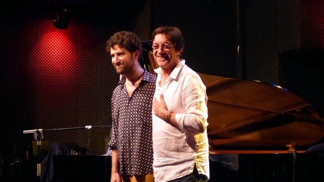 Albert Sanz y Javier Colina presentan Sinhá en Café Berlín