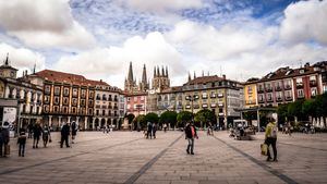 Atractivos turísticos culturales y una amplia oferta gastronómica para disfrutar de Burgos