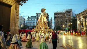 La magia de las Fallas vuelve a Valencia